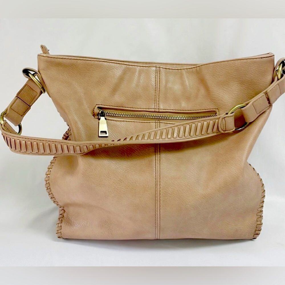 NWOT ANTIK KRAFT Vegan Hobo Bag Blush Colored With Braided Strap